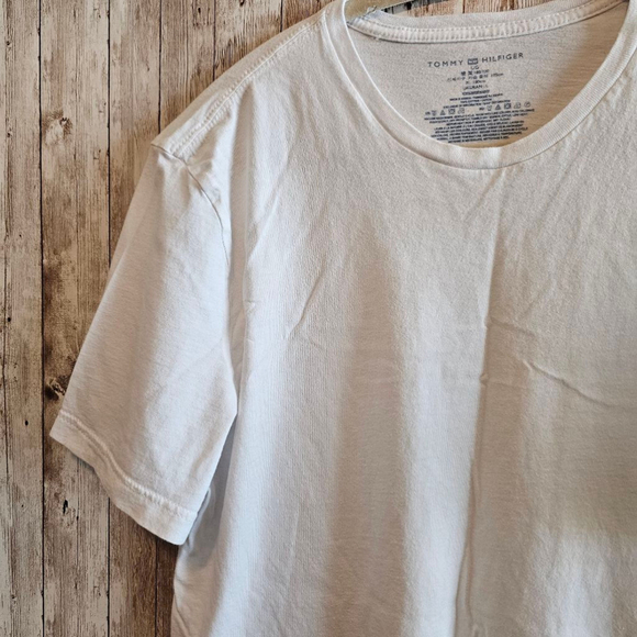 Men's Tommy Hilfiger T-Shirt White L - Picture 3 of 6